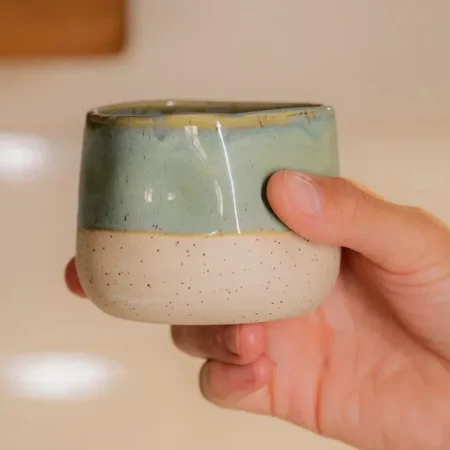 ΚΕΡΙ ΣΕ ΚΕΡΑΜΙΚΟ ΔΟΝΕΙΟ STONEWARE 250gr ΜΕ ΑΡΩΜΑ ΔΡΑΠΕΤΟΜΑΝΙΑ