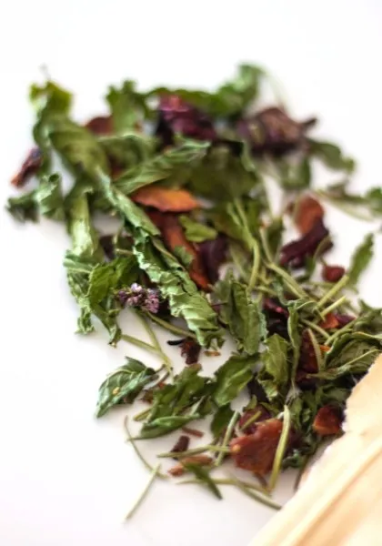 Strawberry Tsatsatsa Χειροποίητο Βοτανικό Τσάι - Image 2