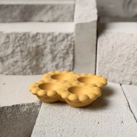 Τσιμεντένια Χειροποίητη Πασχαλινή Αυγοθήκη 6 Θέσεων Κίτρινο