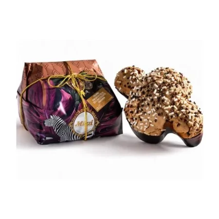 Αφράτη ζύμη φυσικής ωρίμανσης, γεμισμένη με βελούδινη αλατισμένη καραμέλα, κομμάτια λευκής σοκολάτας και τραγανά καρύδια πεκάν. Ένας εκλεπτυσμένος συνδυασμός γλυκού και αλμυρού που προσφέρει ξεχωριστή γευστική εμπειρία.